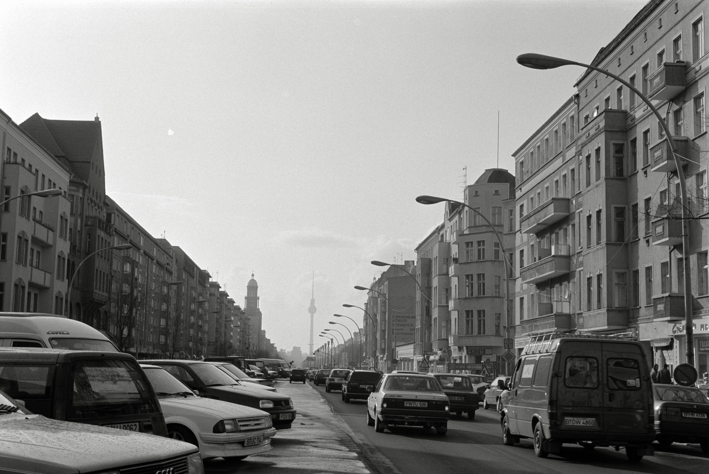 AHP F1993 03 005 sc240902 img13 NLP